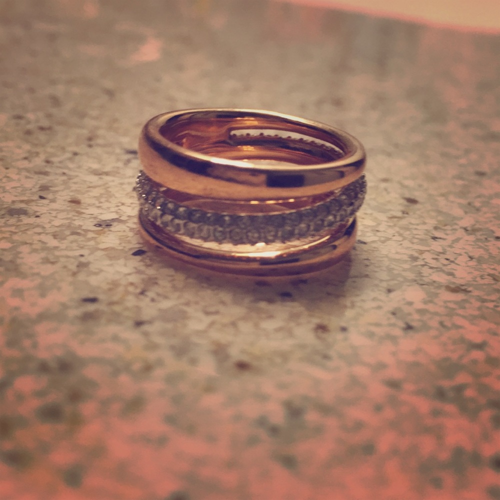 Pandora rose gold ring with cubic zirconia